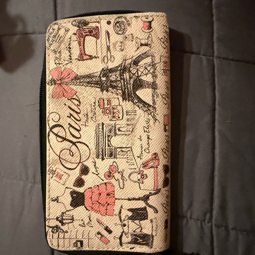 Paris Themed Wallet with Eiffel Tower Design